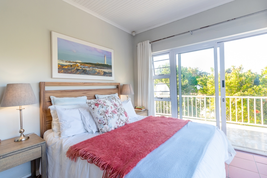 5 Bedroom Property for Sale in Kenton On Sea Eastern Cape